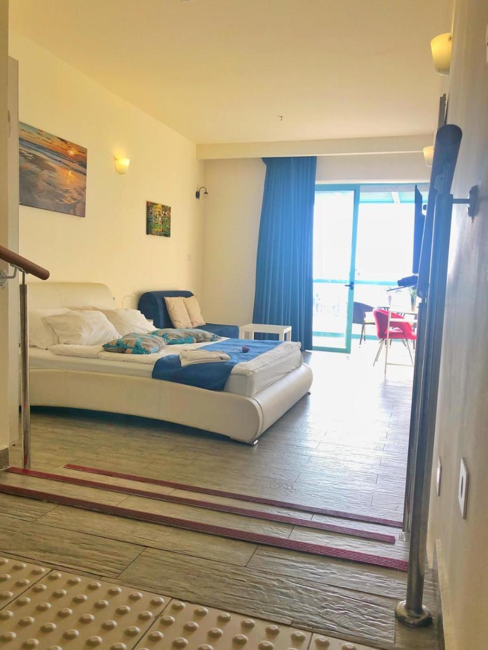 Sur La Mer Hotel Ashdod Exterior foto